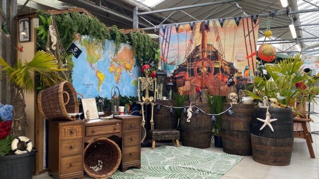 BAY GARDEN CENTRE 01