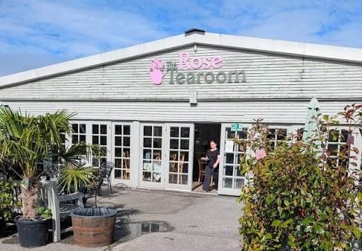 BAY GARDEN CENTRE 02